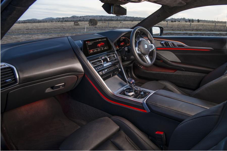 Интерьер BMW M850i xDrive Carbon Package (G15) 2019 года  (AU) (фото 38 из 38)